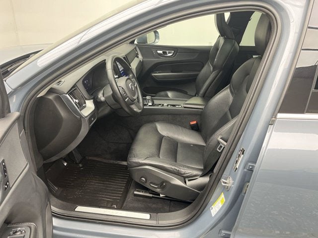 2023 Volvo XC60 Core