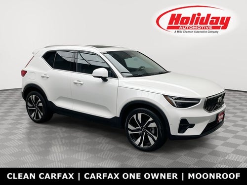 2023 Volvo XC40 Ultimate Bright Theme