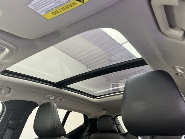 2025 Volvo XC40 Core Bright Theme