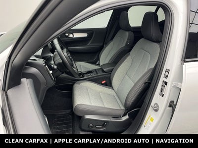 2026 Volvo XC40 Core