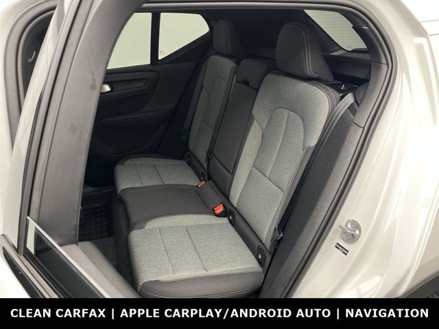 2026 Volvo XC40 Core