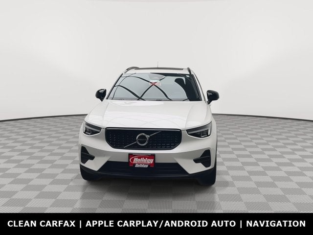 2026 Volvo XC40 Core