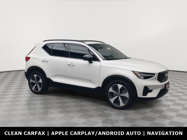 2026 Volvo XC40 Core
