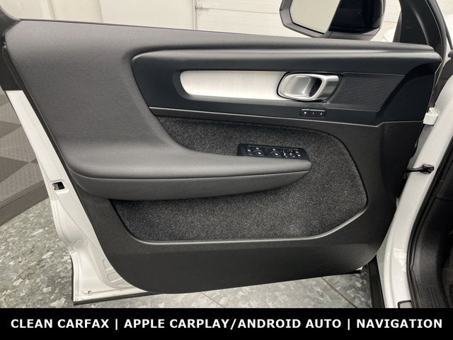 2026 Volvo XC40 Core