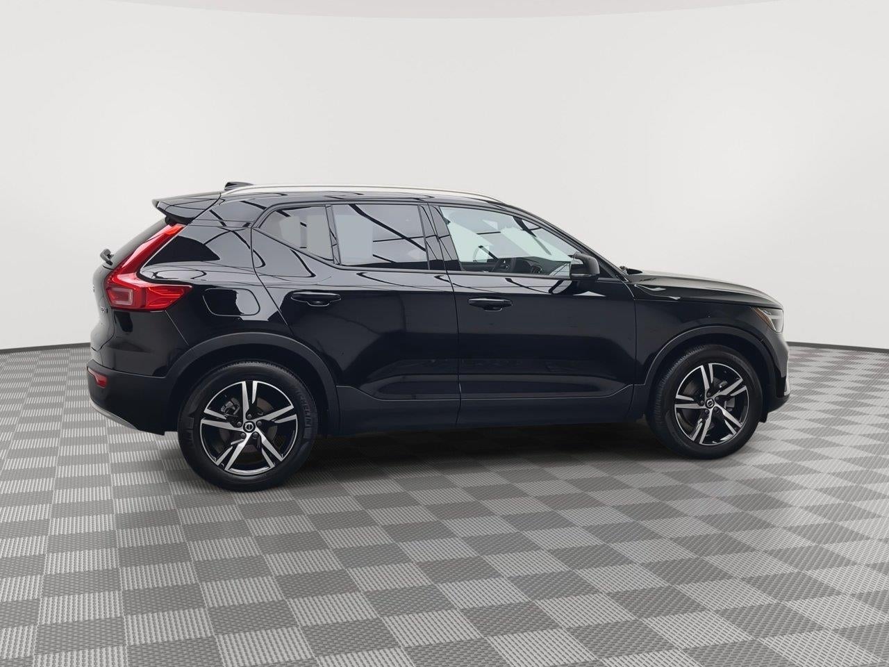 2023 Volvo Xc40 Core