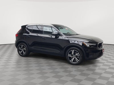 2023 Volvo Xc40 Core
