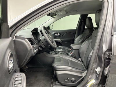 2022 Jeep Cherokee Latitude Lux