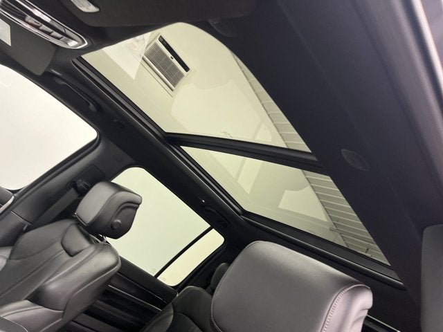 2023 Jeep Wagoneer 4x4