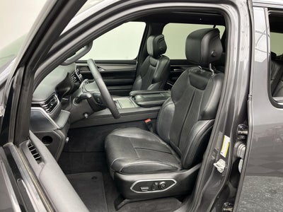 2024 Jeep Wagoneer Series II Carbide
