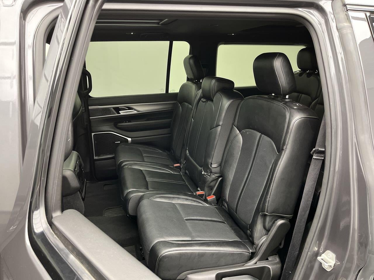 2024 Jeep Wagoneer Series II Carbide