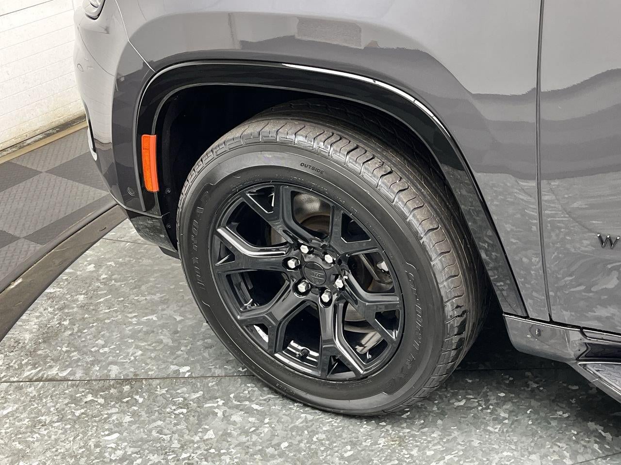 2024 Jeep Wagoneer Series II Carbide