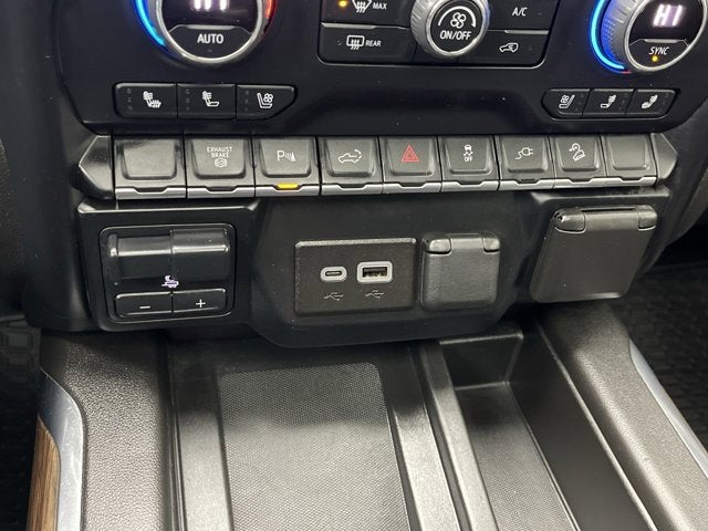 2022 Chevrolet Silverado 3500HD High Country