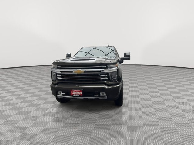 2022 Chevrolet Silverado 3500HD High Country