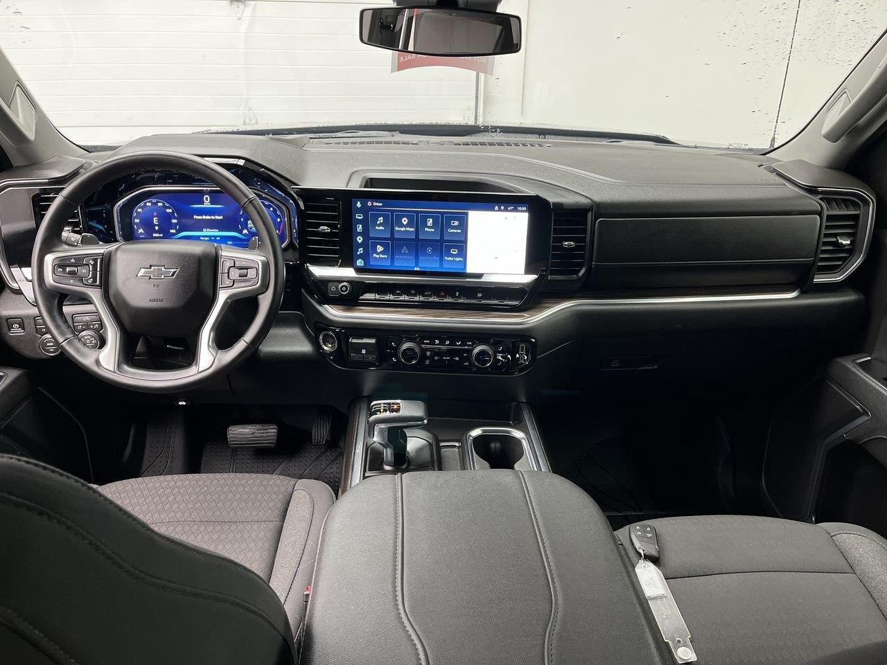 2026 Chevrolet SILVERADO 1500 4WD CREW CAB 147 RST
