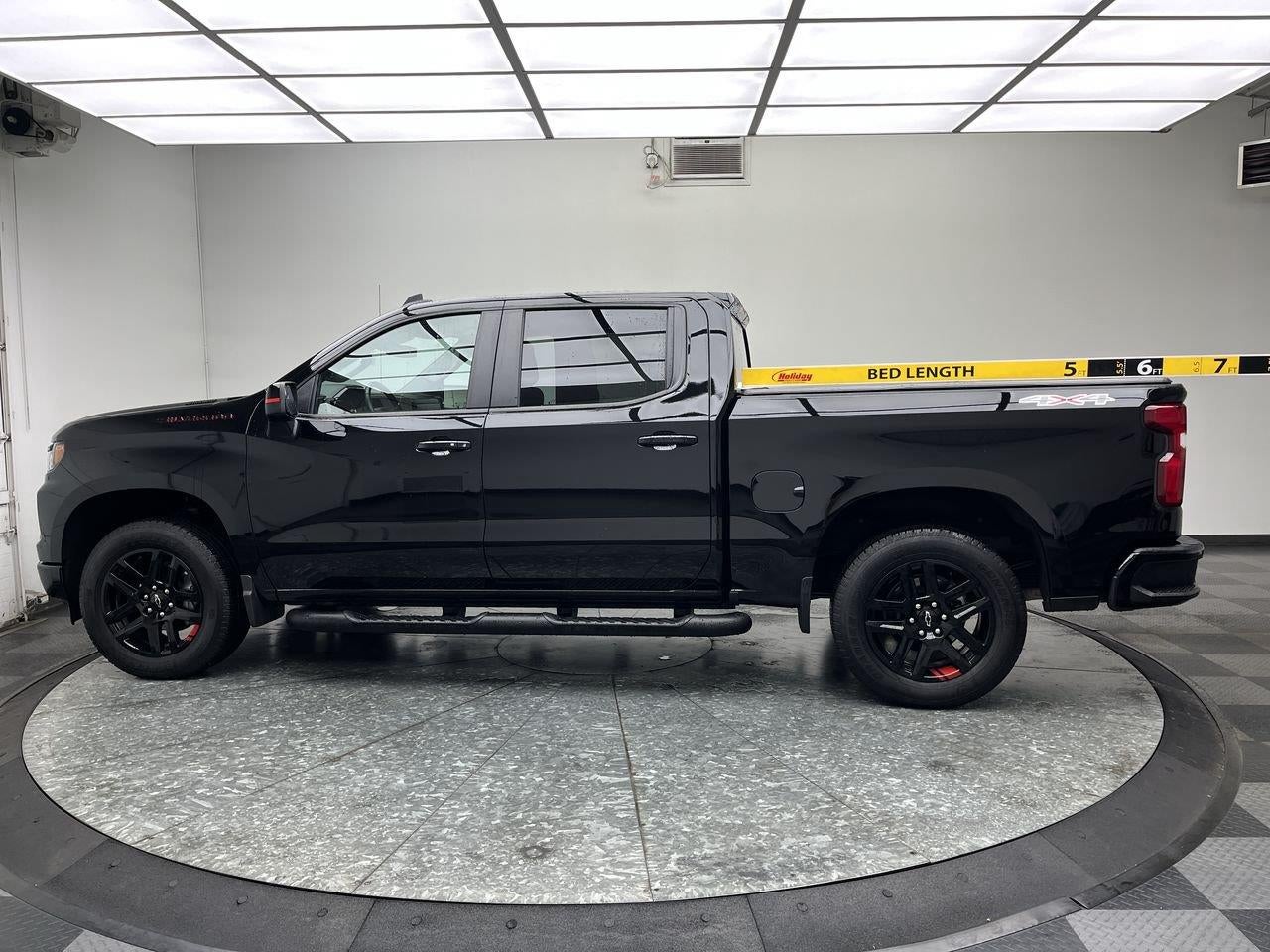 2026 Chevrolet SILVERADO 1500 4WD CREW CAB 147 RST