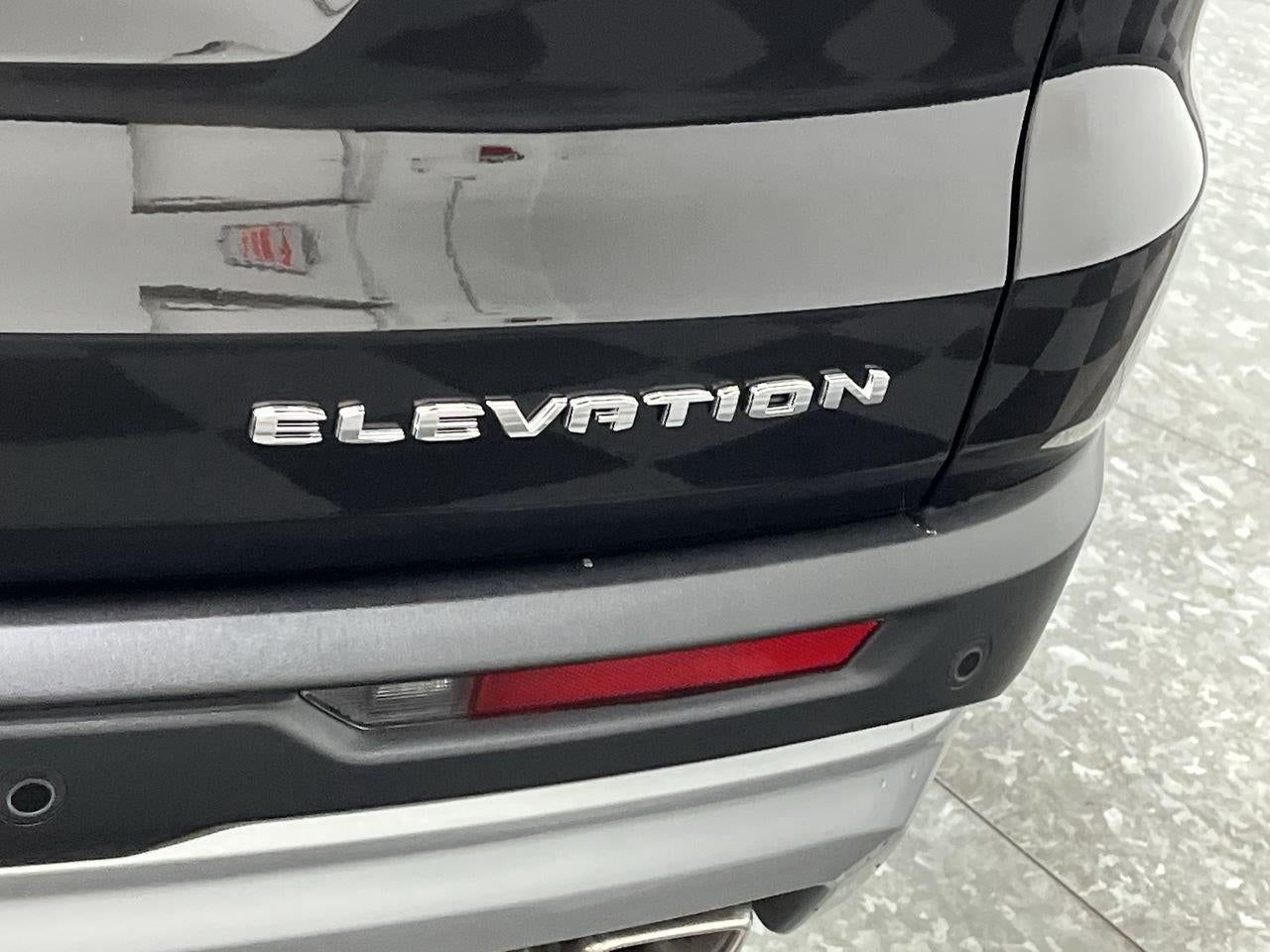 2026 GMC Acadia AWD Elevation