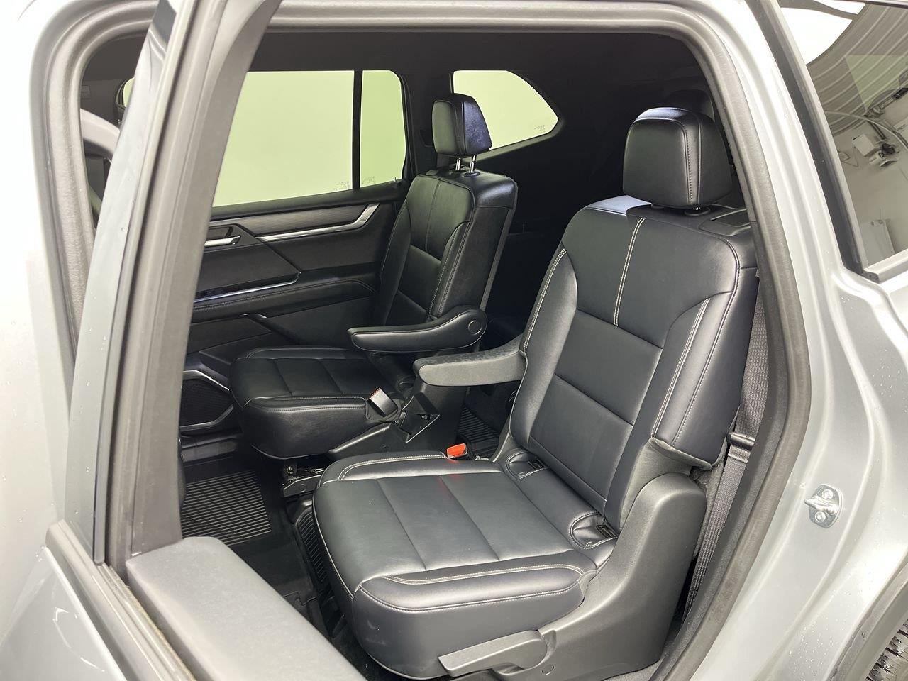 2024 GMC Acadia AWD Elevation