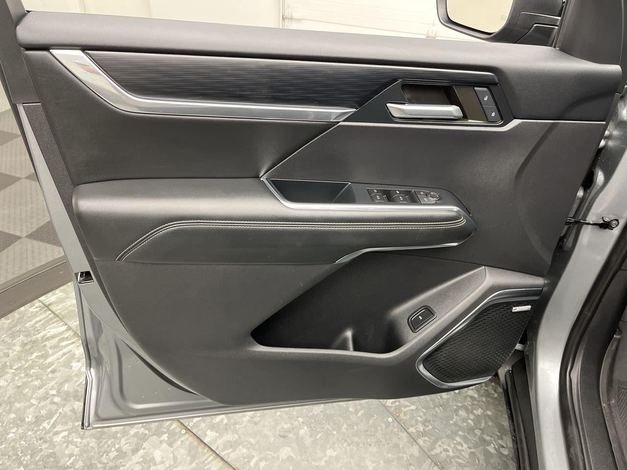 2024 GMC Acadia AWD Elevation