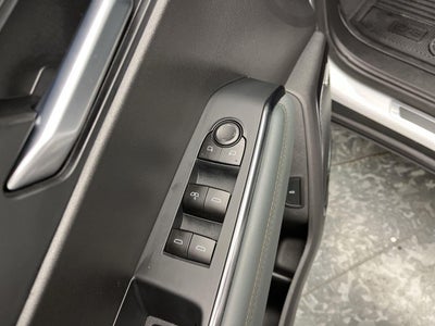 2025 GMC Acadia AT4