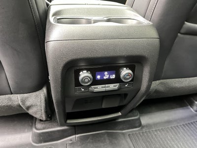 2025 GMC Acadia AT4