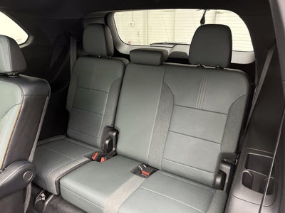 2025 GMC Acadia AT4