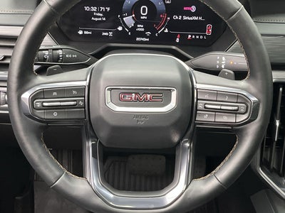 2025 GMC Acadia AT4