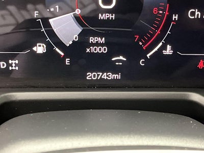 2025 GMC Acadia AT4