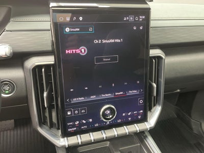 2025 GMC Acadia AT4