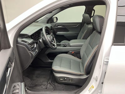 2025 GMC Acadia AT4
