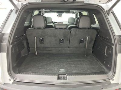 2025 GMC Acadia AT4
