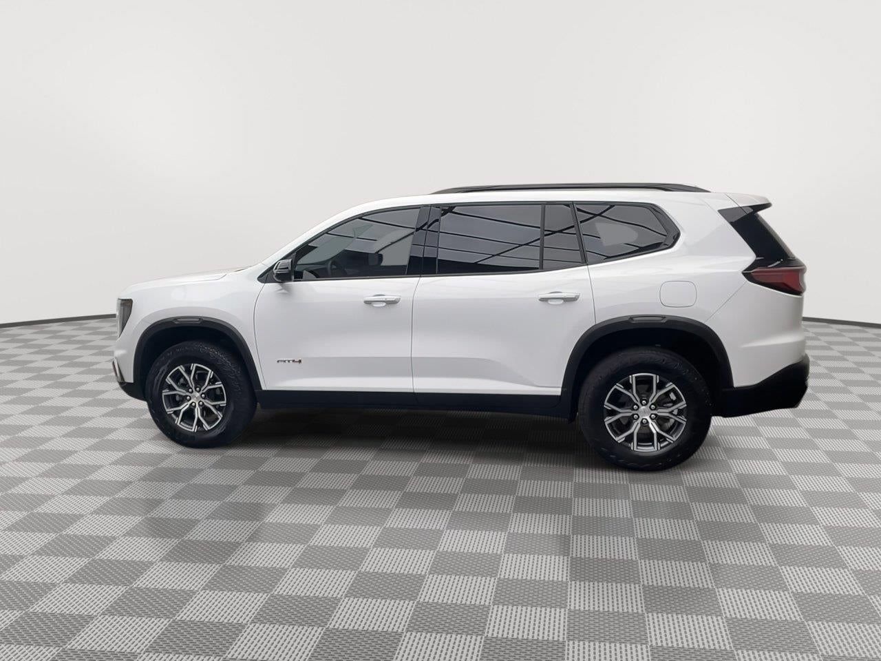 2025 GMC Acadia AT4