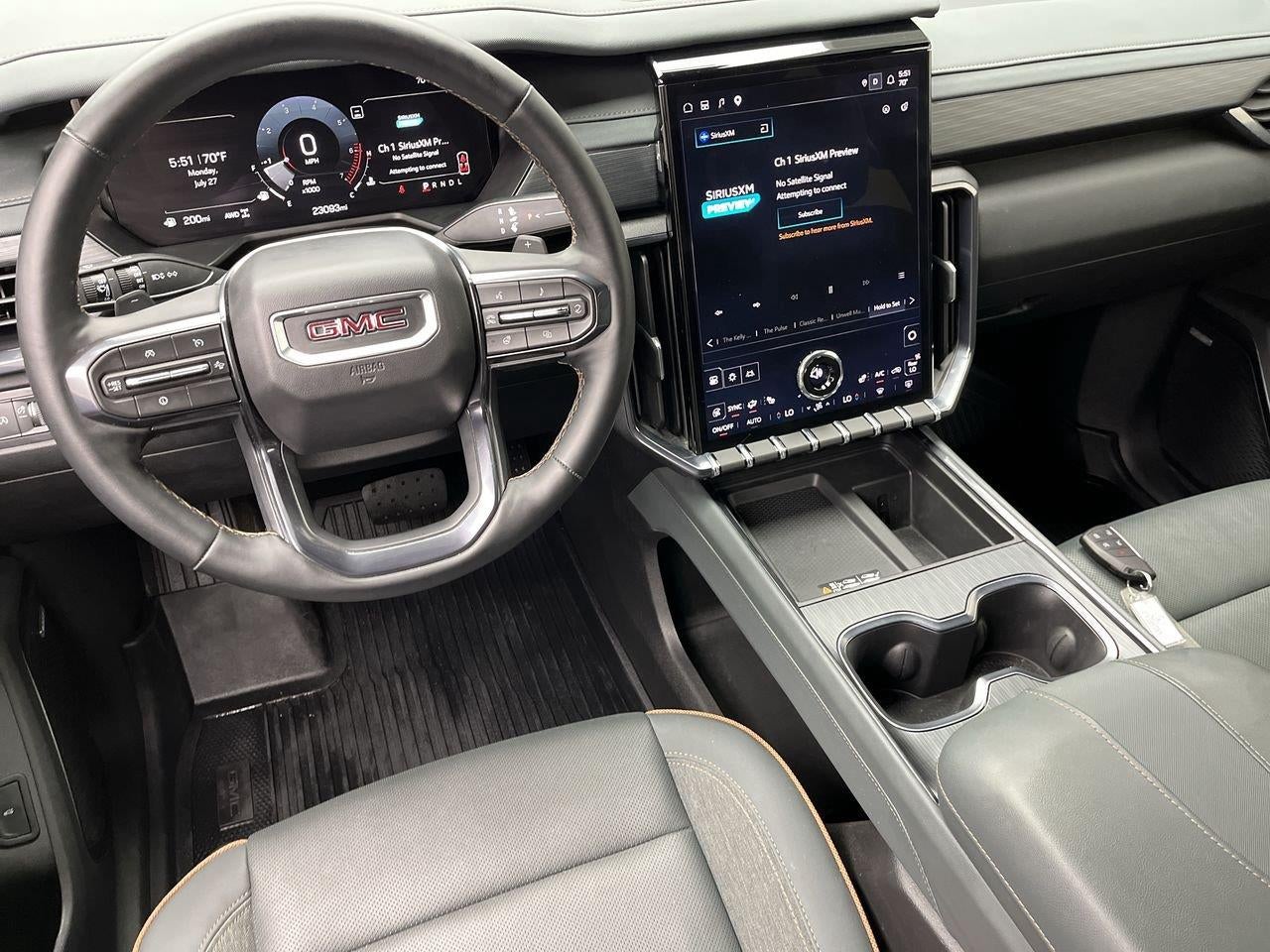 2025 GMC Acadia AT4