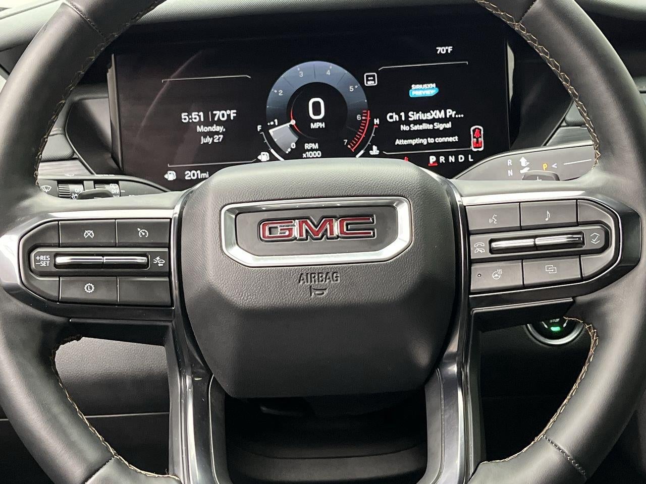 2025 GMC Acadia AT4