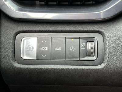 2025 GMC Acadia AT4
