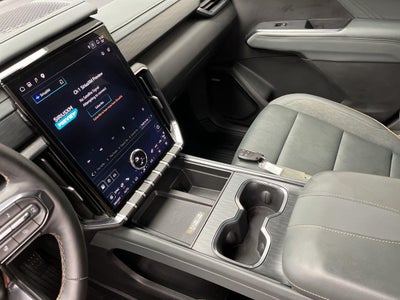 2025 GMC Acadia AT4