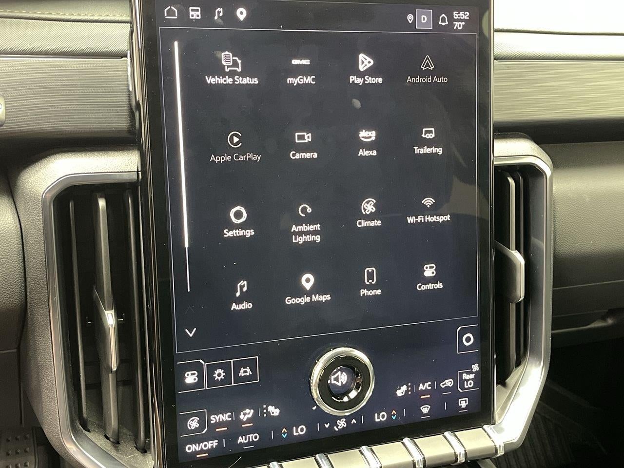2025 GMC Acadia AT4
