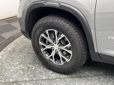 2025 GMC Acadia AT4