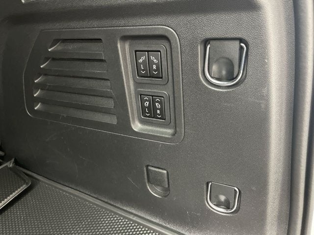2026 GMC Acadia AWD Denali