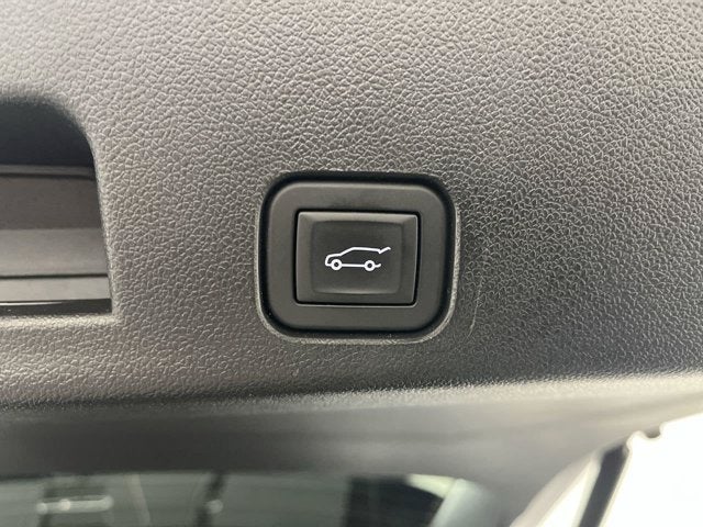 2026 GMC Acadia AWD Denali