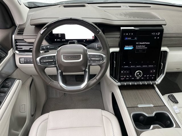 2025 GMC Acadia AWD Denali