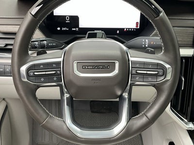 2025 GMC Acadia AWD Denali