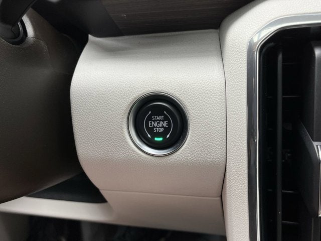 2025 GMC Acadia AWD Denali