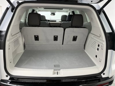 2025 GMC Acadia AWD Denali