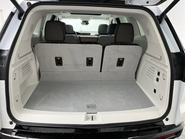 2025 GMC Acadia AWD Denali