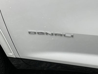 2025 GMC Acadia AWD Denali