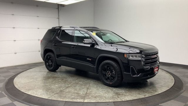 2023 GMC Acadia AT4