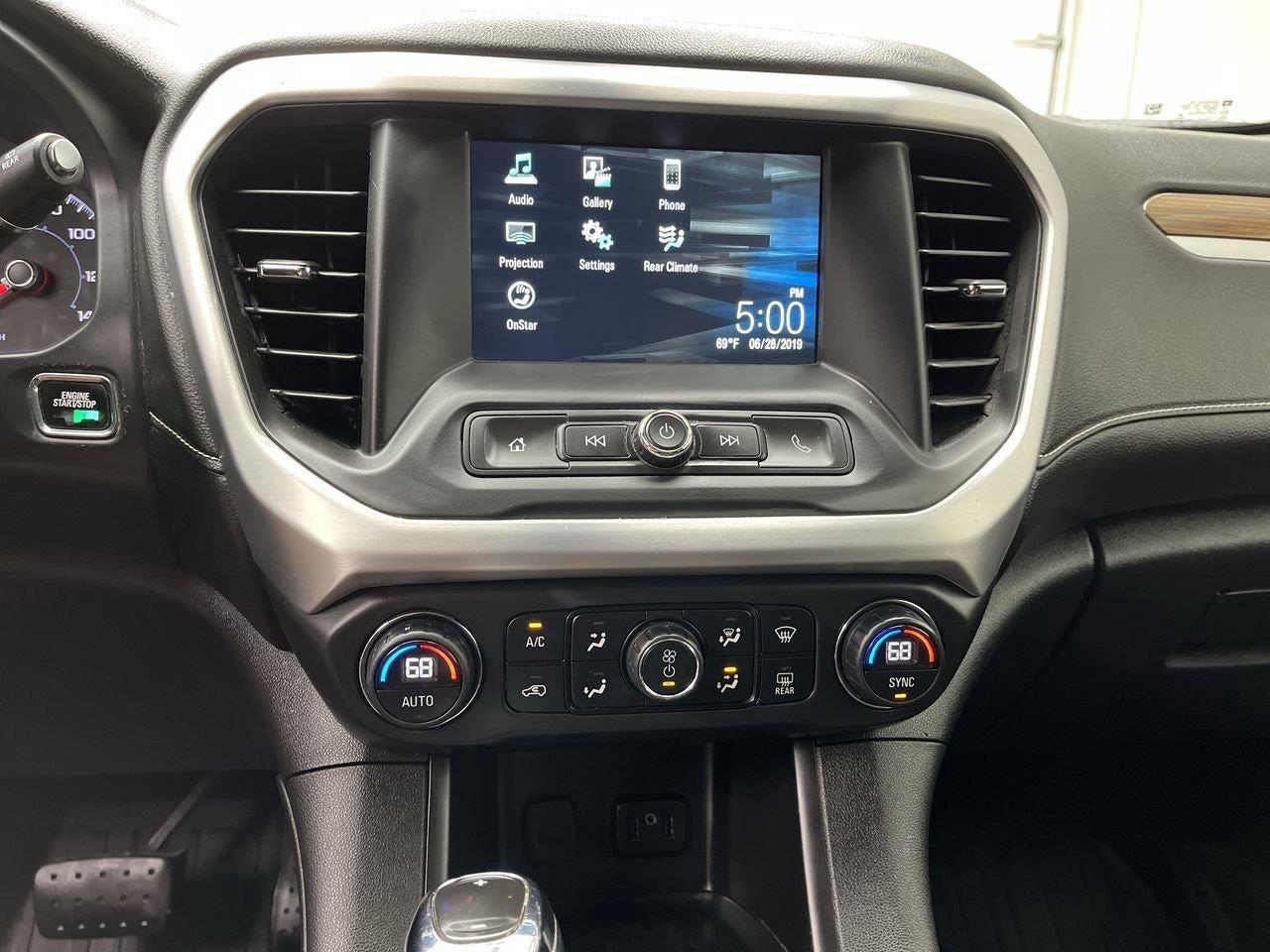 2019 GMC Acadia SLE