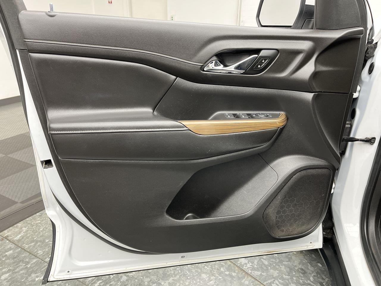 2019 GMC Acadia SLE