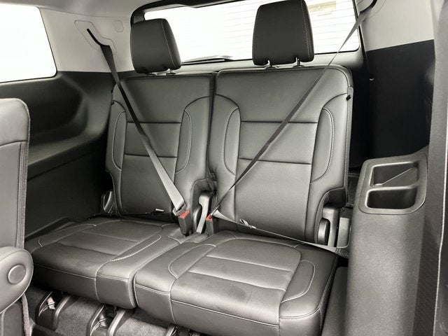 2022 GMC Acadia SLT