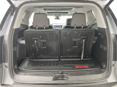 2022 GMC Acadia SLT